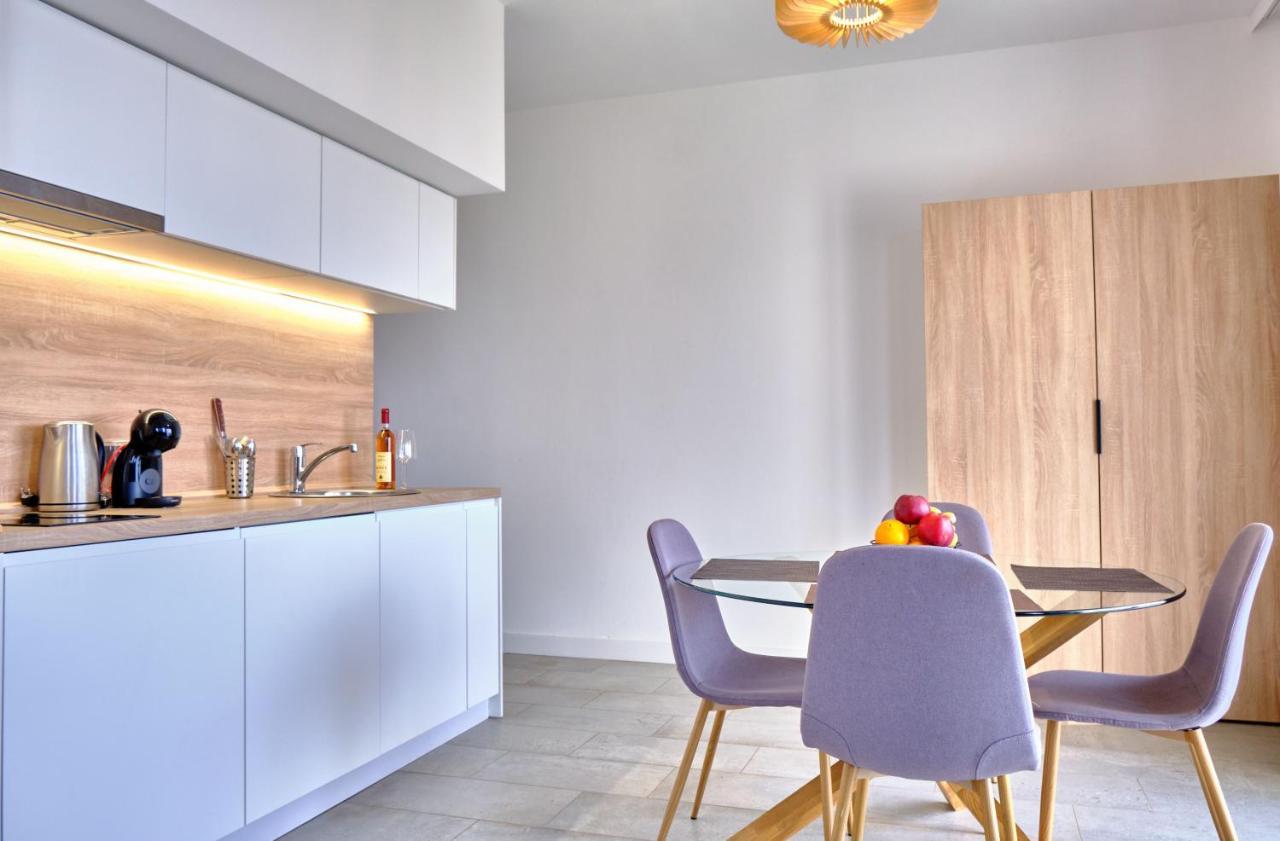 Appartement Magic Box à Utjeha-Bušat Extérieur photo